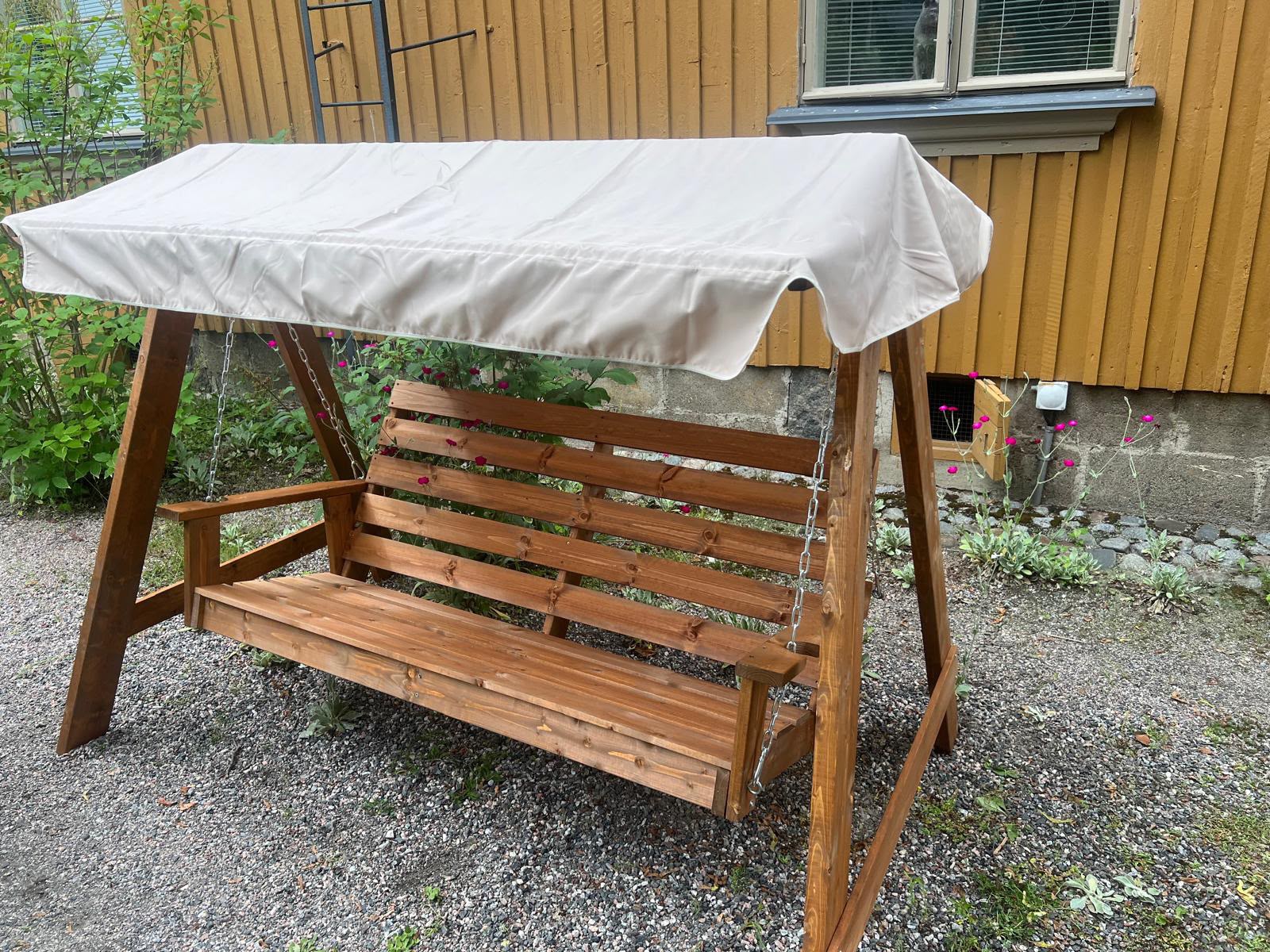 Huonekalujen kokoaminen ja kodin pienkorjaukset – Helsinki, Turku, Tampere, Pori ja lähialueet — kuva 3